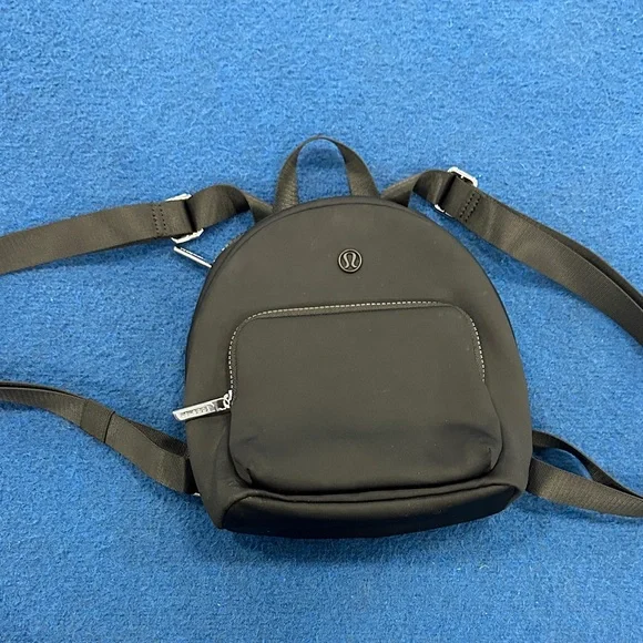 lululemon athletica Charcoal backpack lululemon New Crew Backpack 22l - Color Grey in Gray | Lyst main image 3